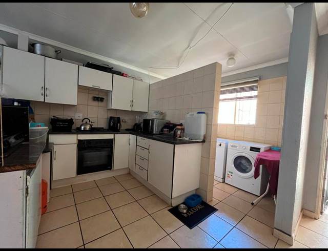3 BEDROOM PROPERTY TO RENT IN TERENURE
